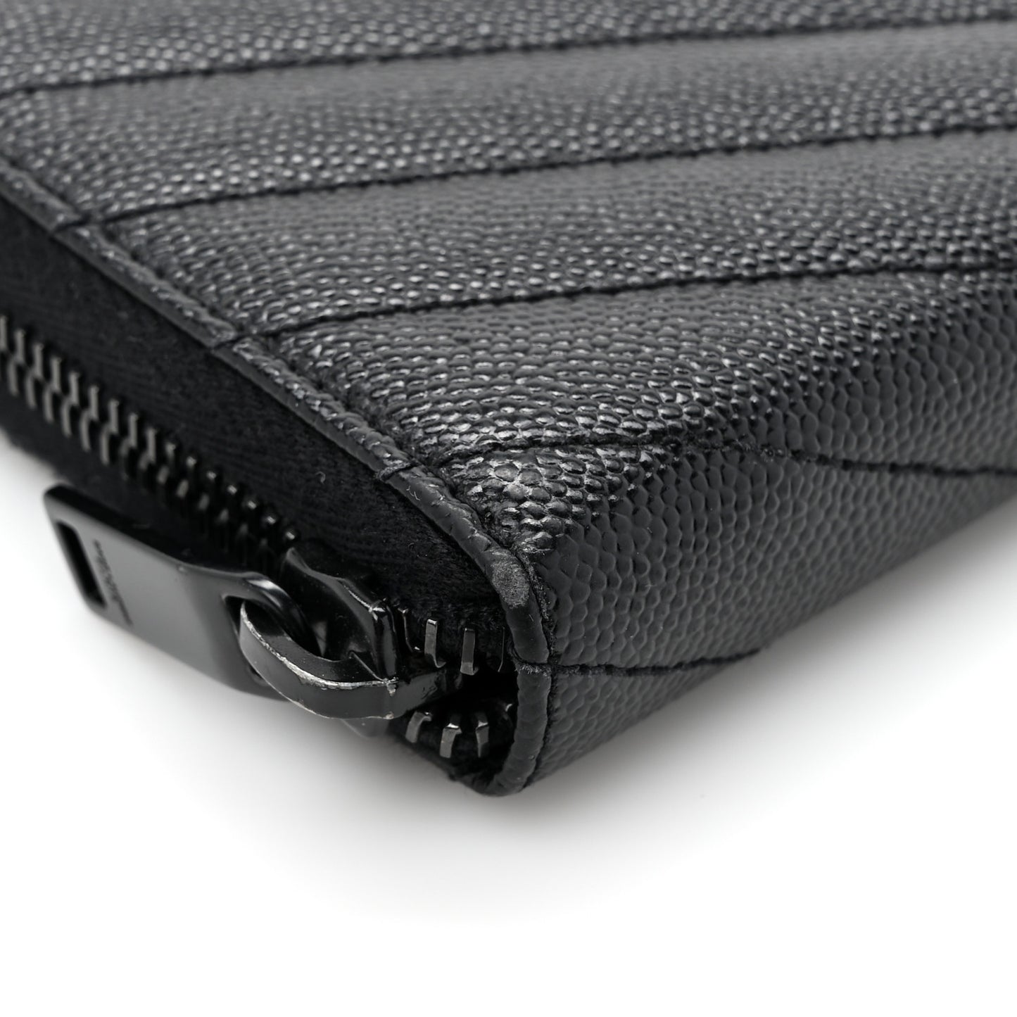 Grain De Poudre Matelasse Chevron Monogram Monochrome Zip Around Wallet Black