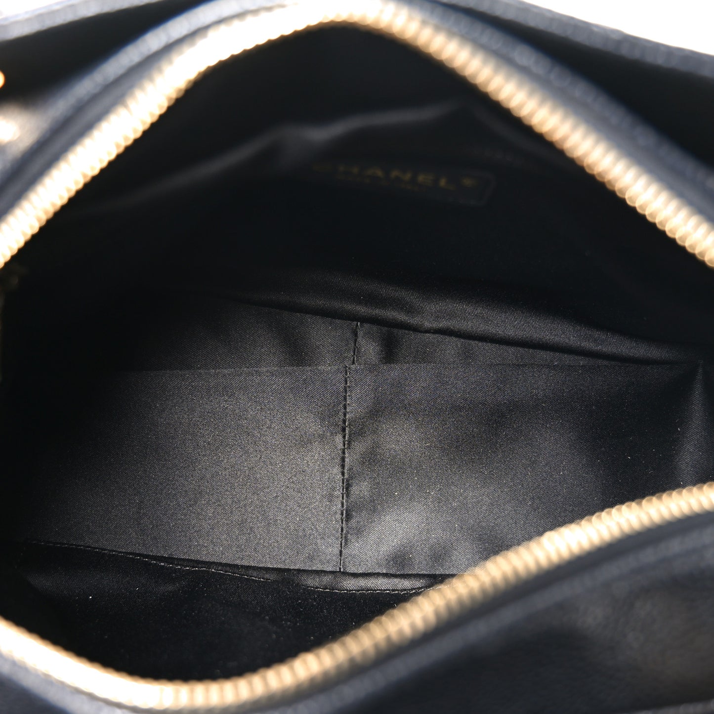 Caviar Quilted Petit Timeless Tote PTT Black