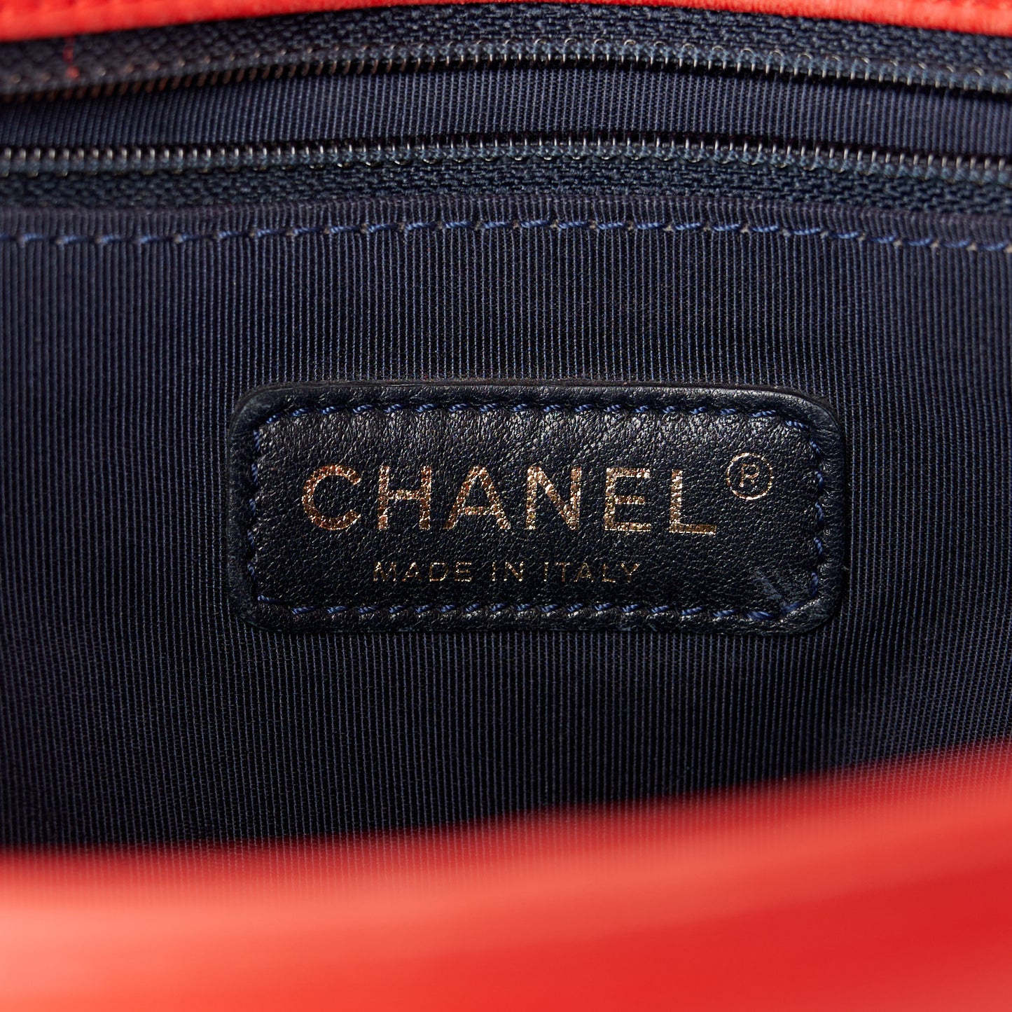 Lambskin Embossed New Medium Boy Cube Flap Red