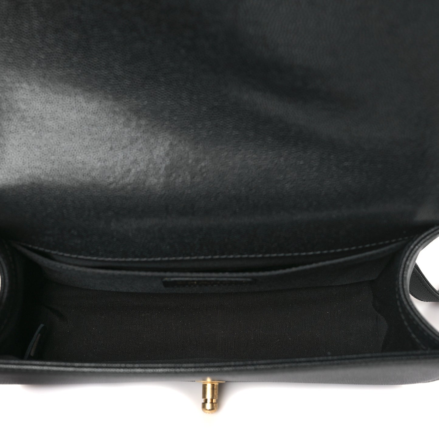Caviar Quilted Medium Boy Flap Black