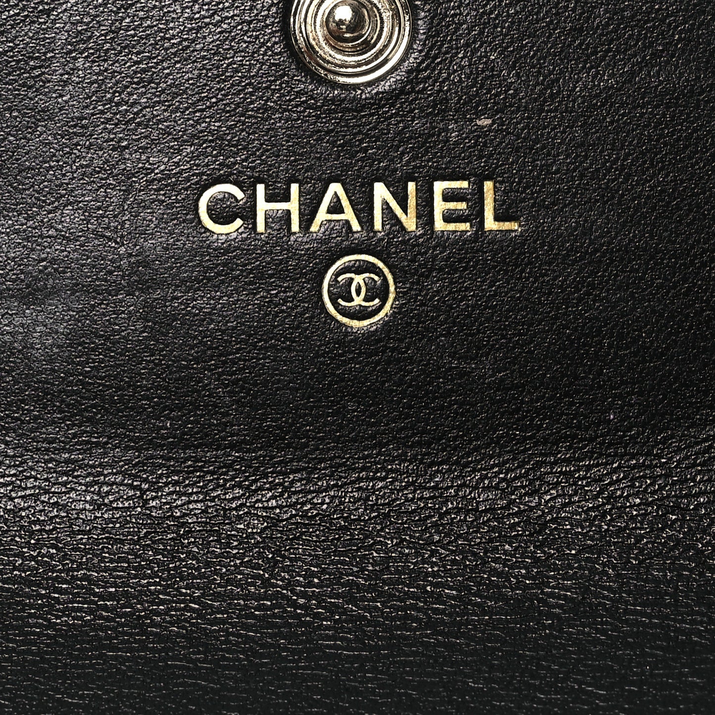 Lambskin Quilted Pearl CC Chanel Flap Card Holder Black