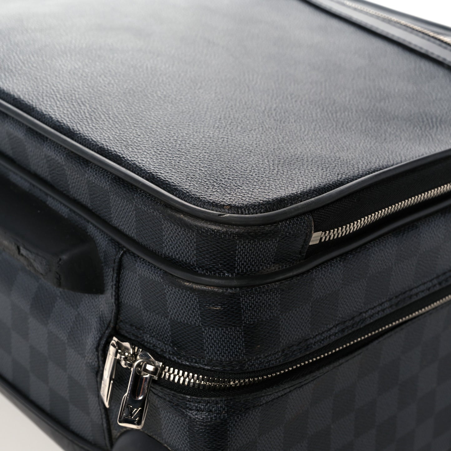 Damier Graphite Pilot Case