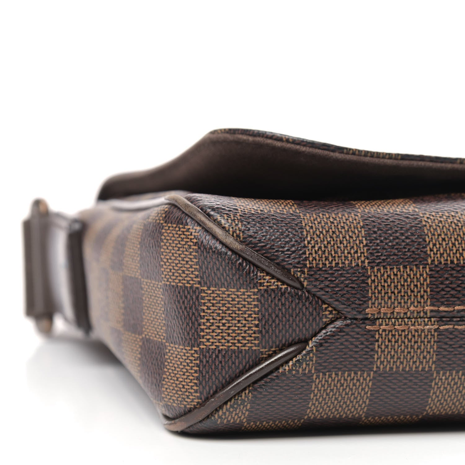 Louis Vuitton Damier Ebene District PM 6 of 9