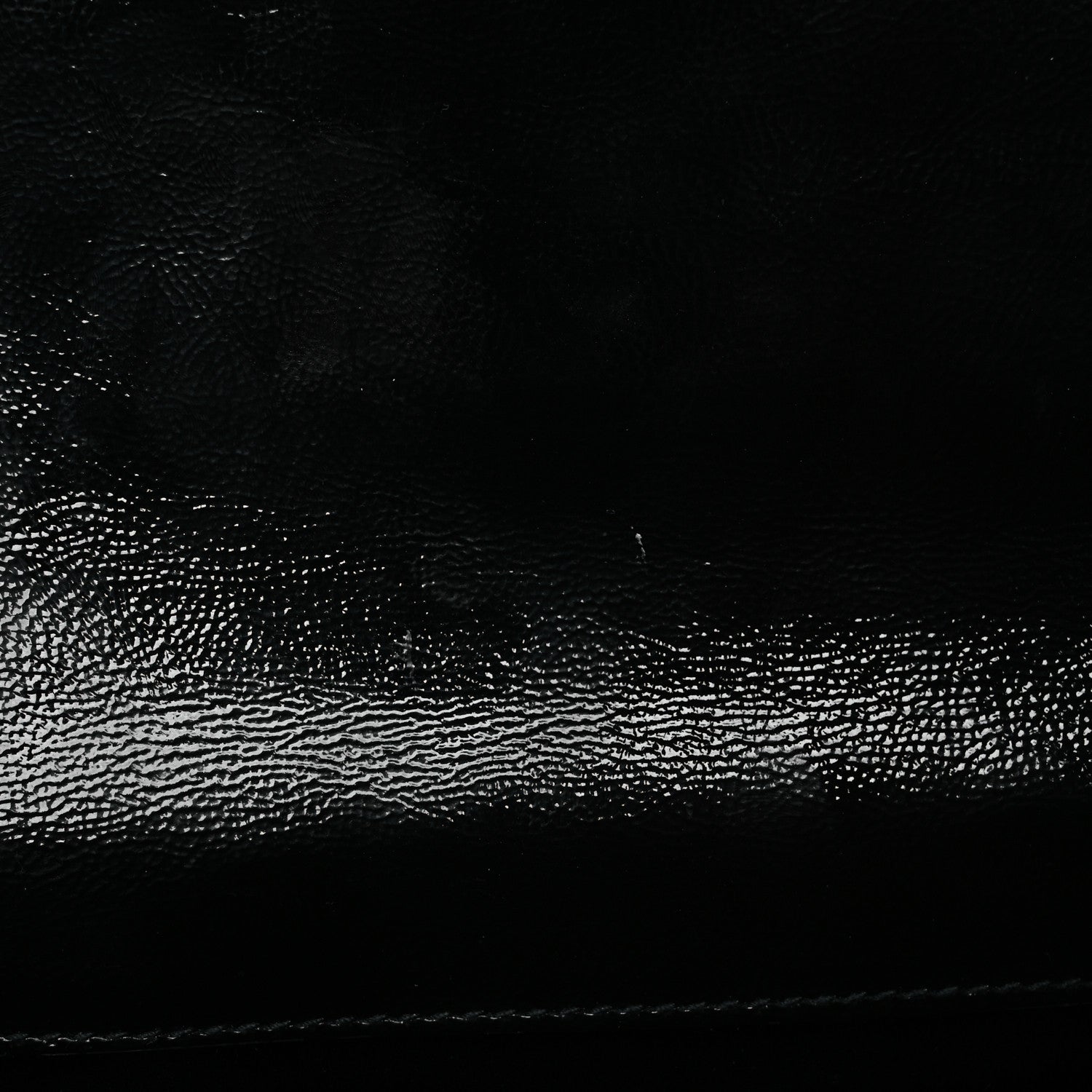 Saint Laurent Textured Patent Monogram Large Belle De Jour Clutch Black 8 of 8