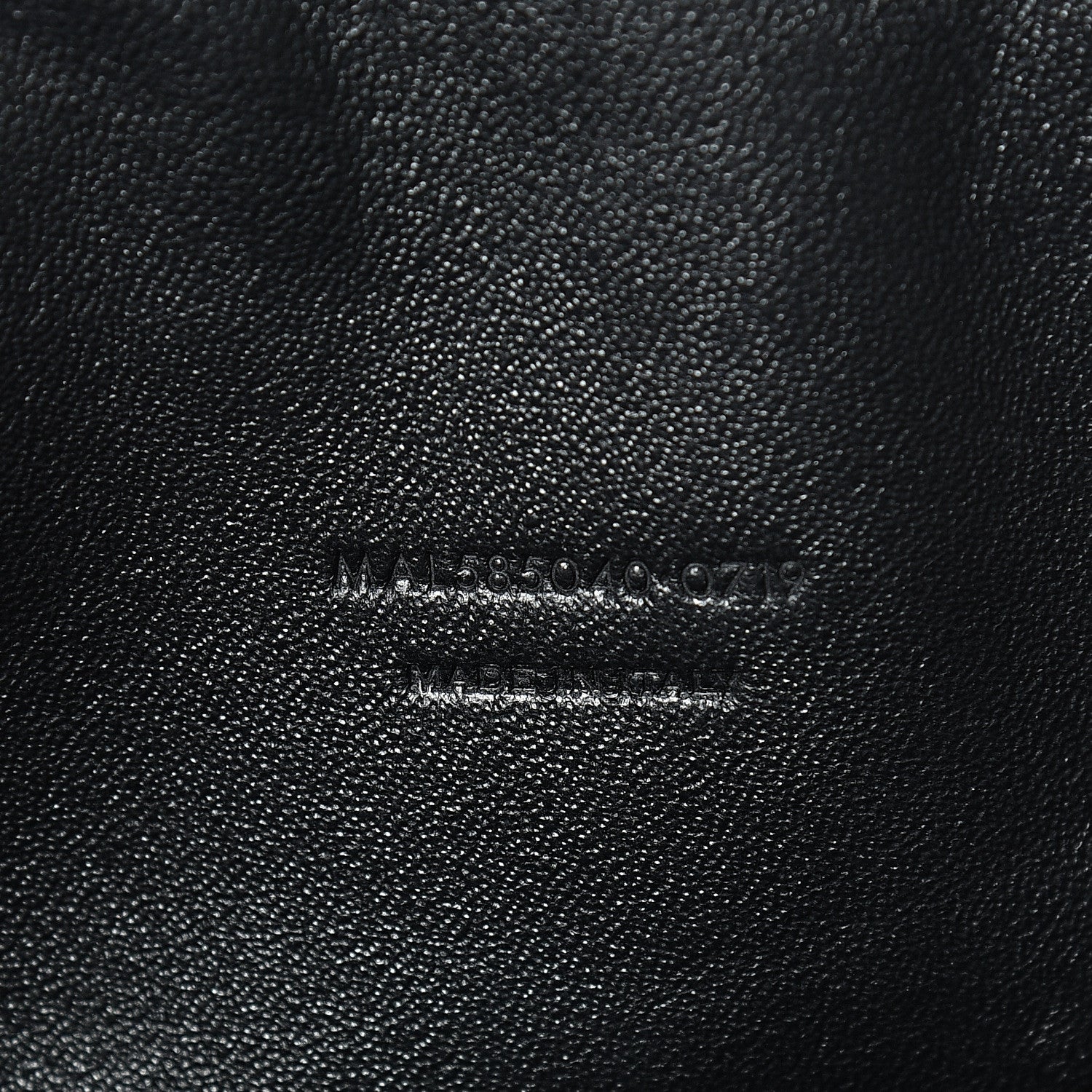 Saint Laurent Grain De Poudre Matelasse Monogram Mini Lou Camera Bag Black 6 of 9