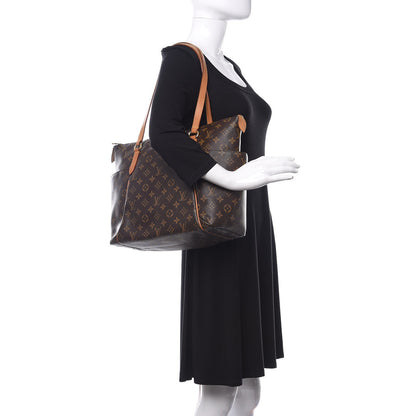 Louis Vuitton Monogram Totally MM 3 of 21