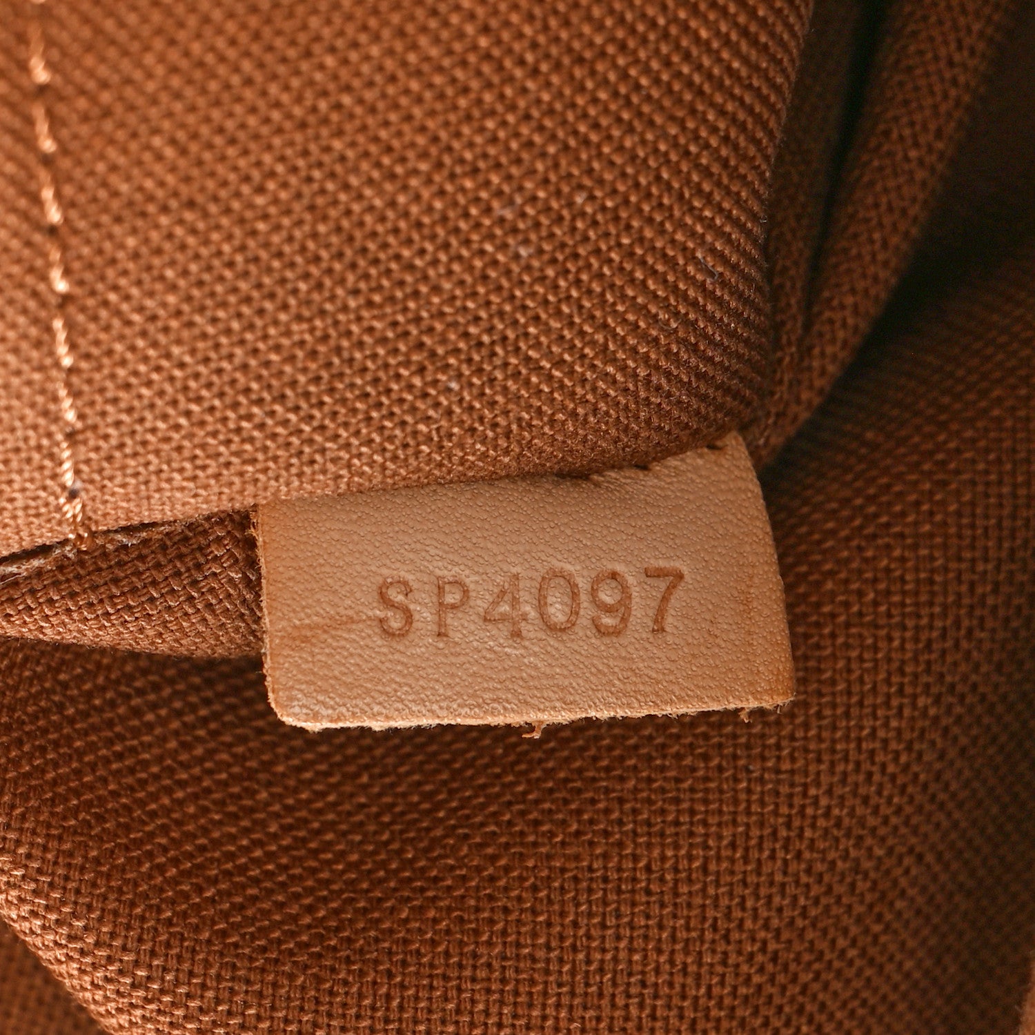 Louis Vuitton Monogram Tivoli GM 7 of 11