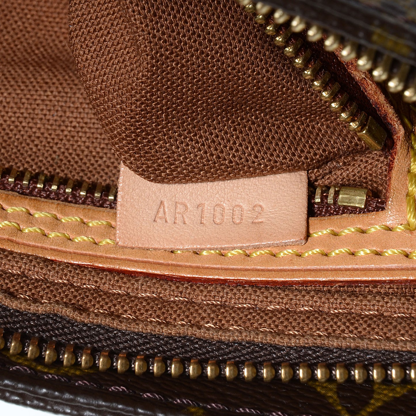 Monogram Trotteur