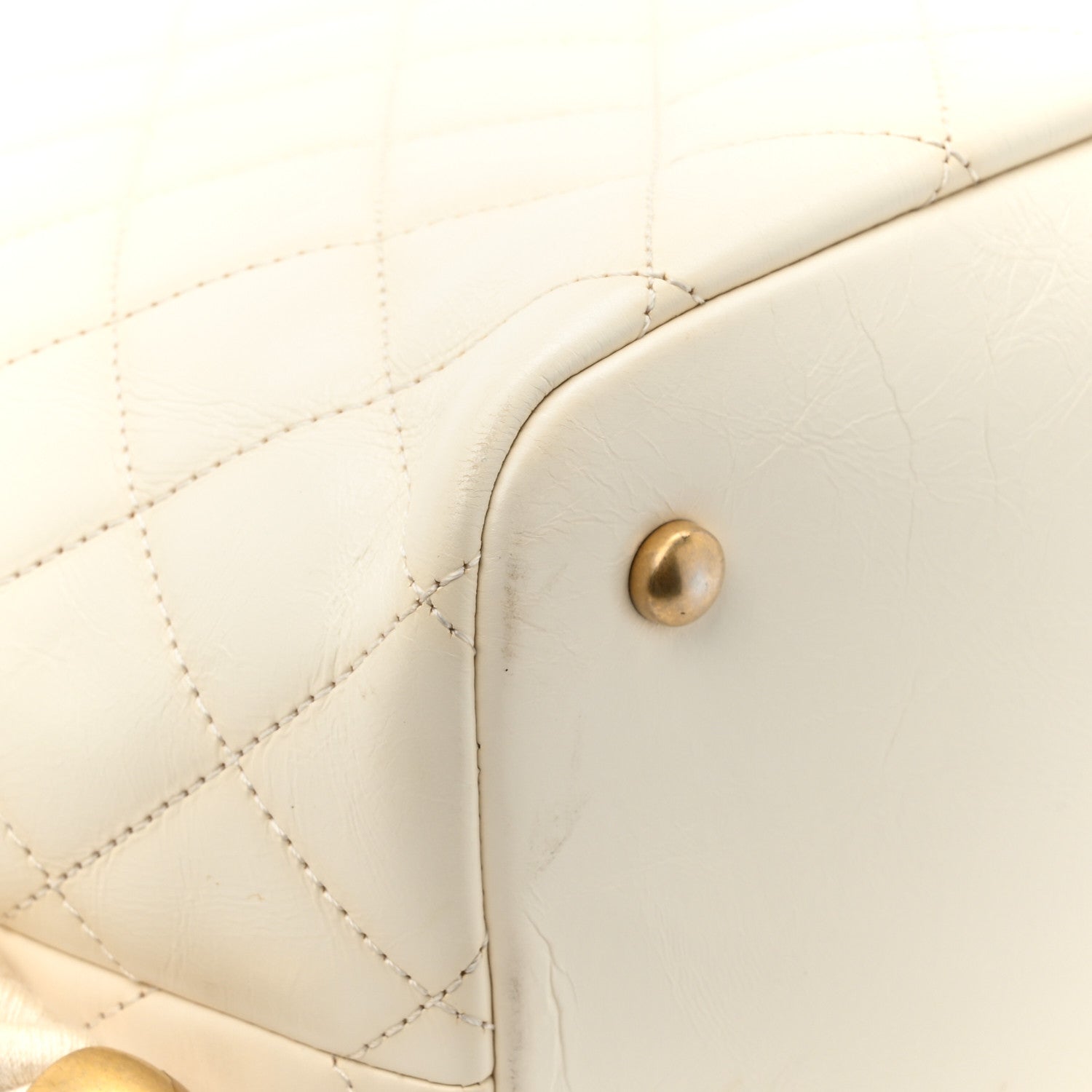 Chanel Crumpled Calfskin En Vogue Rope Hobo Bag White 14 of 15