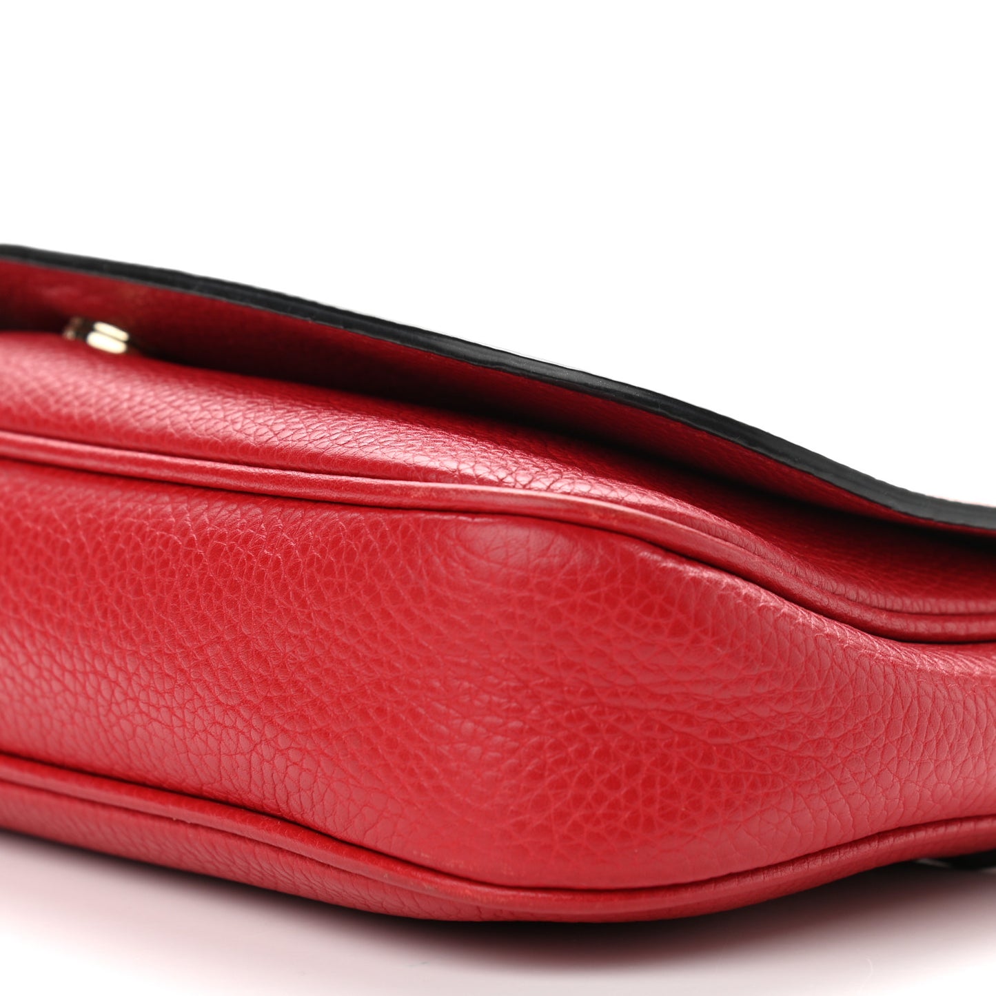 Pebbled Calfskin Medium Soho Flap Crossbody Vibrant Red