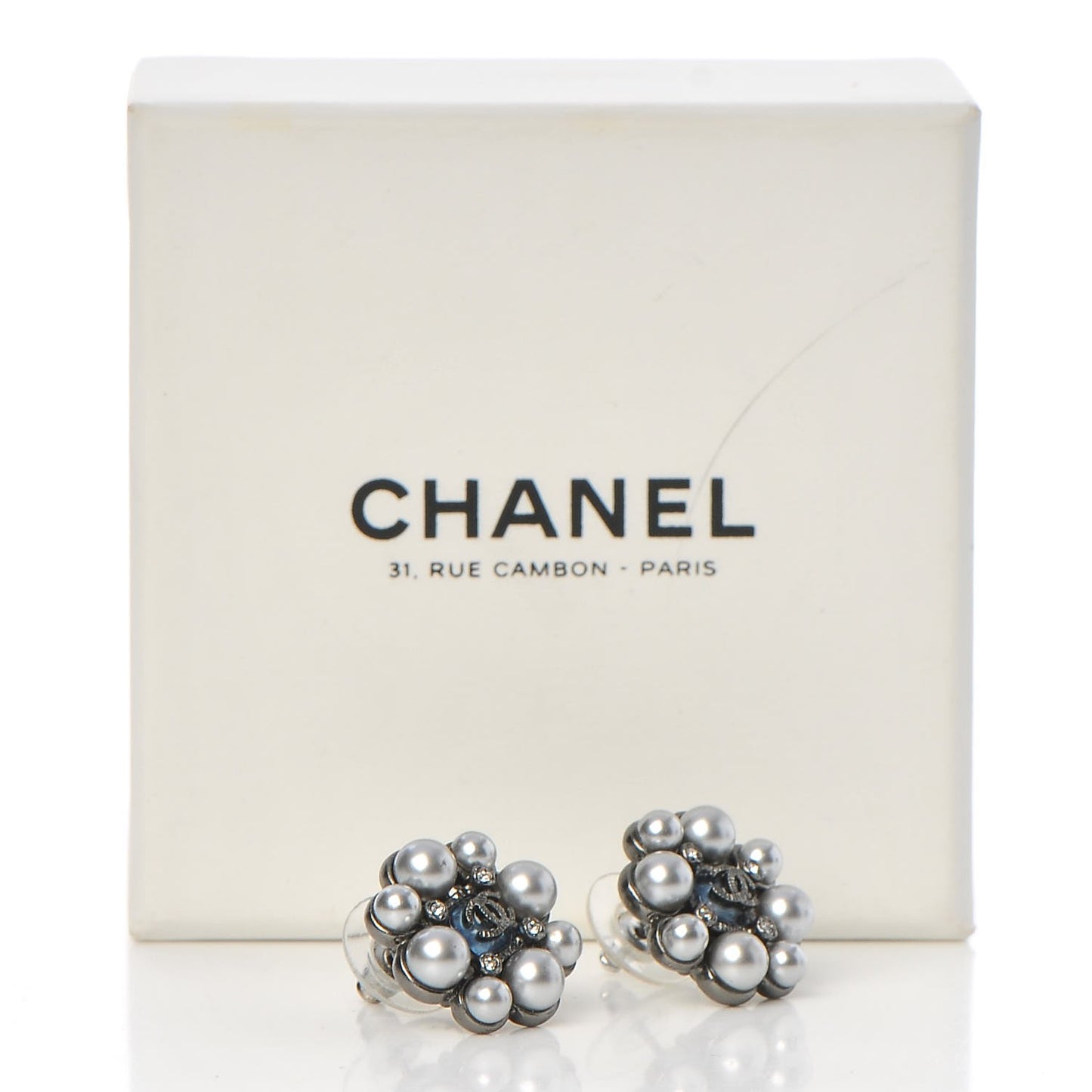 Pearl Crystal CC Earrings Ruthenium