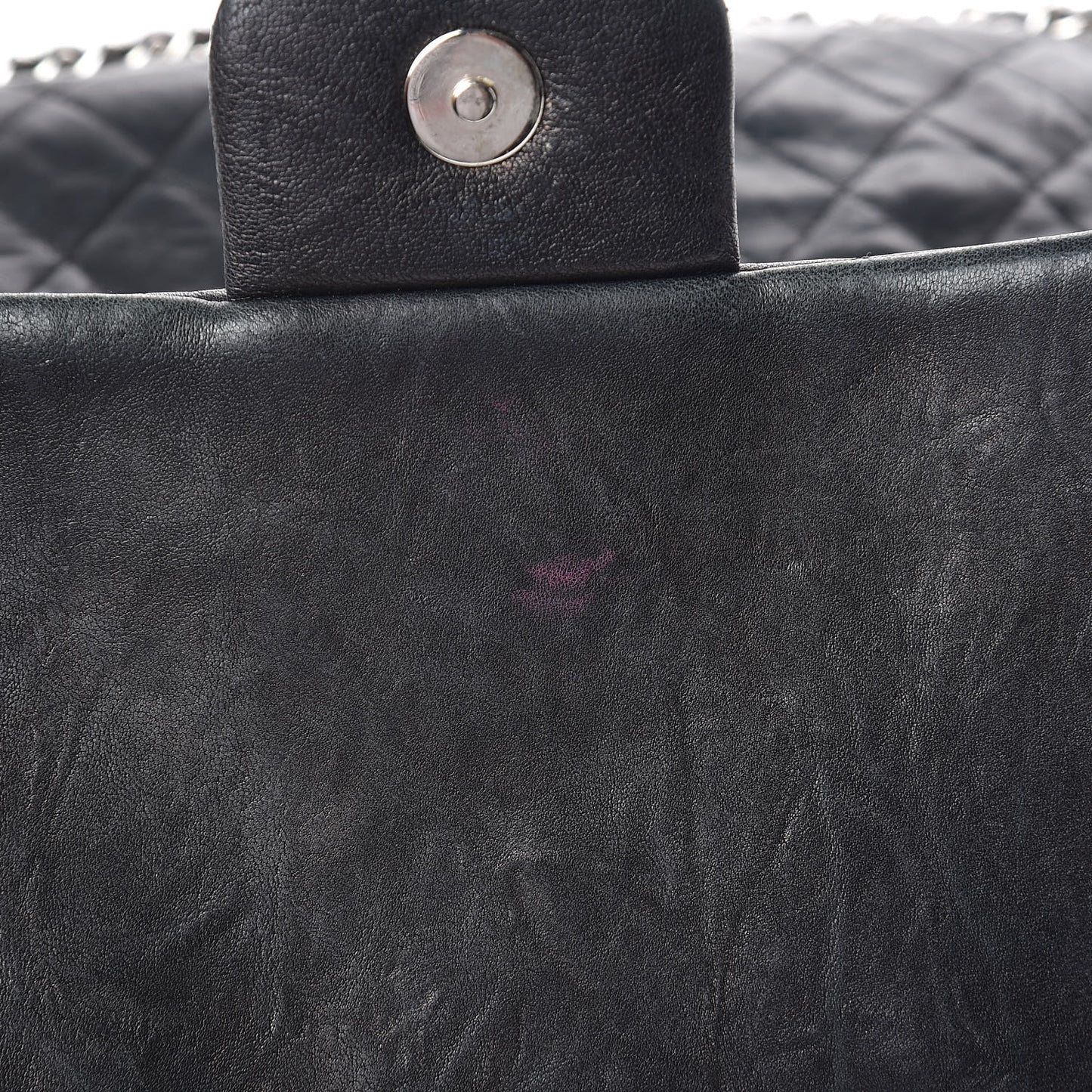 Washed Lambskin Quilted Maxi Chain Around Flap Black