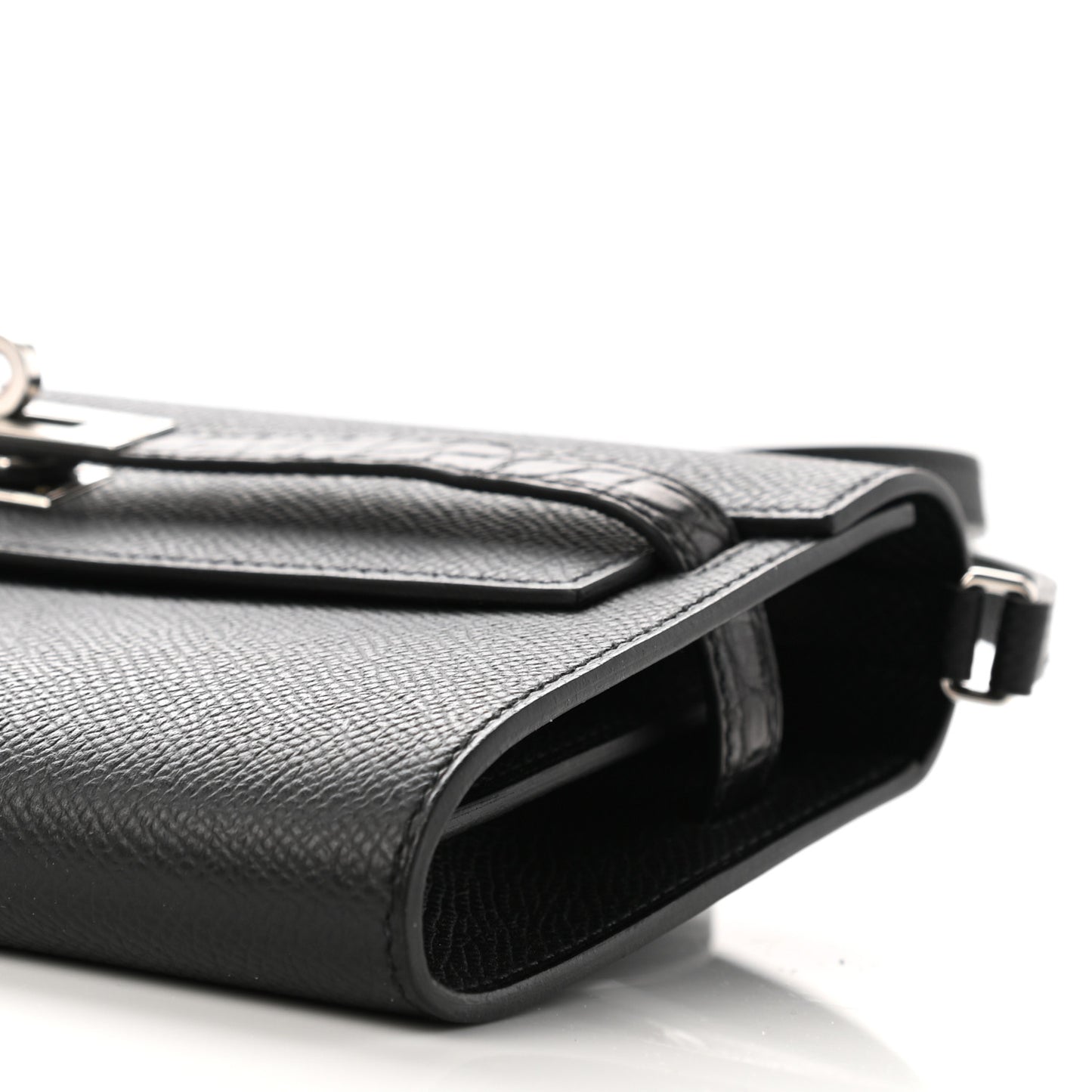 Epsom Matte Alligator Touch Kelly Wallet To Go Black