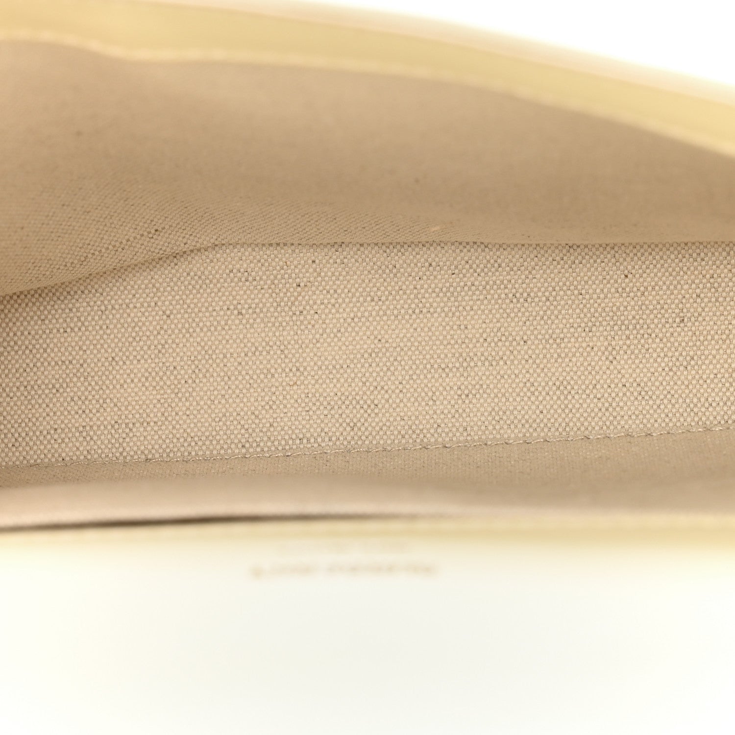 Burberry Lambskin Quilted Small Lola Bag Pale Vanille 5 of 12