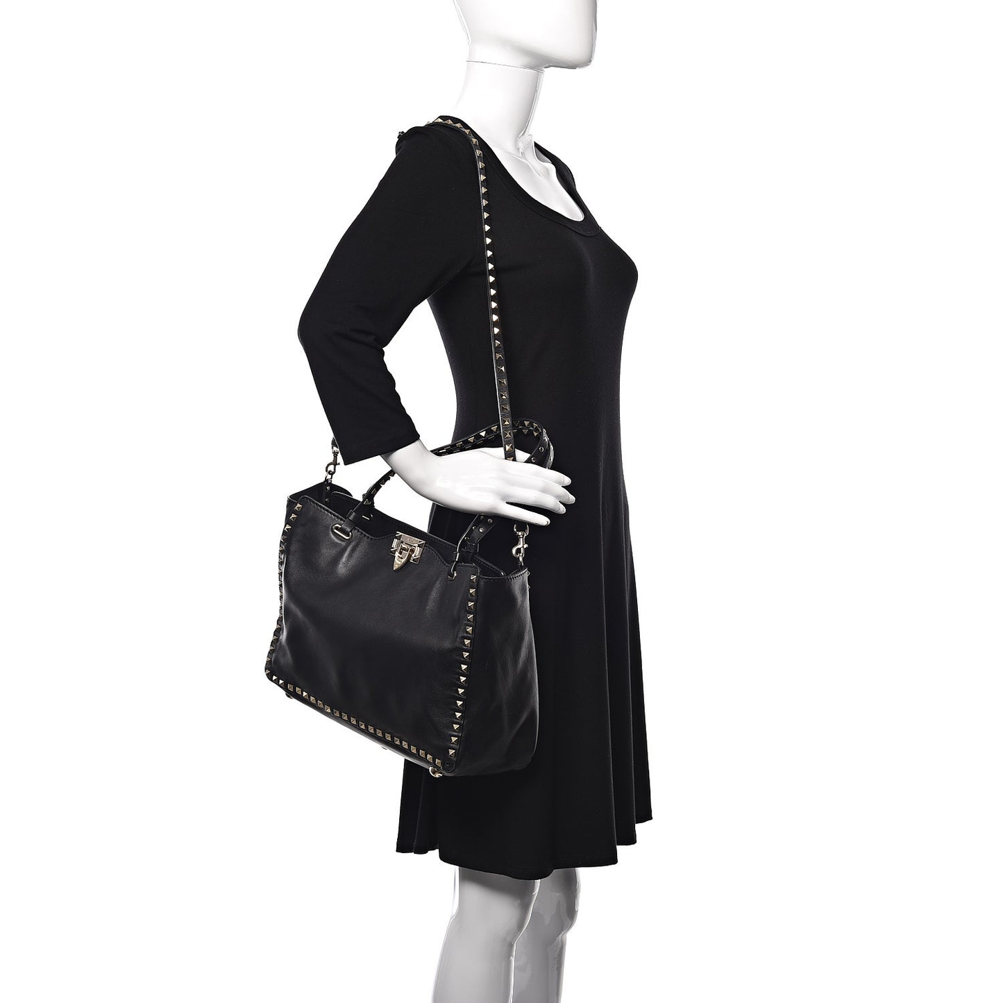 Vitello Medium Rockstud Tote Black
