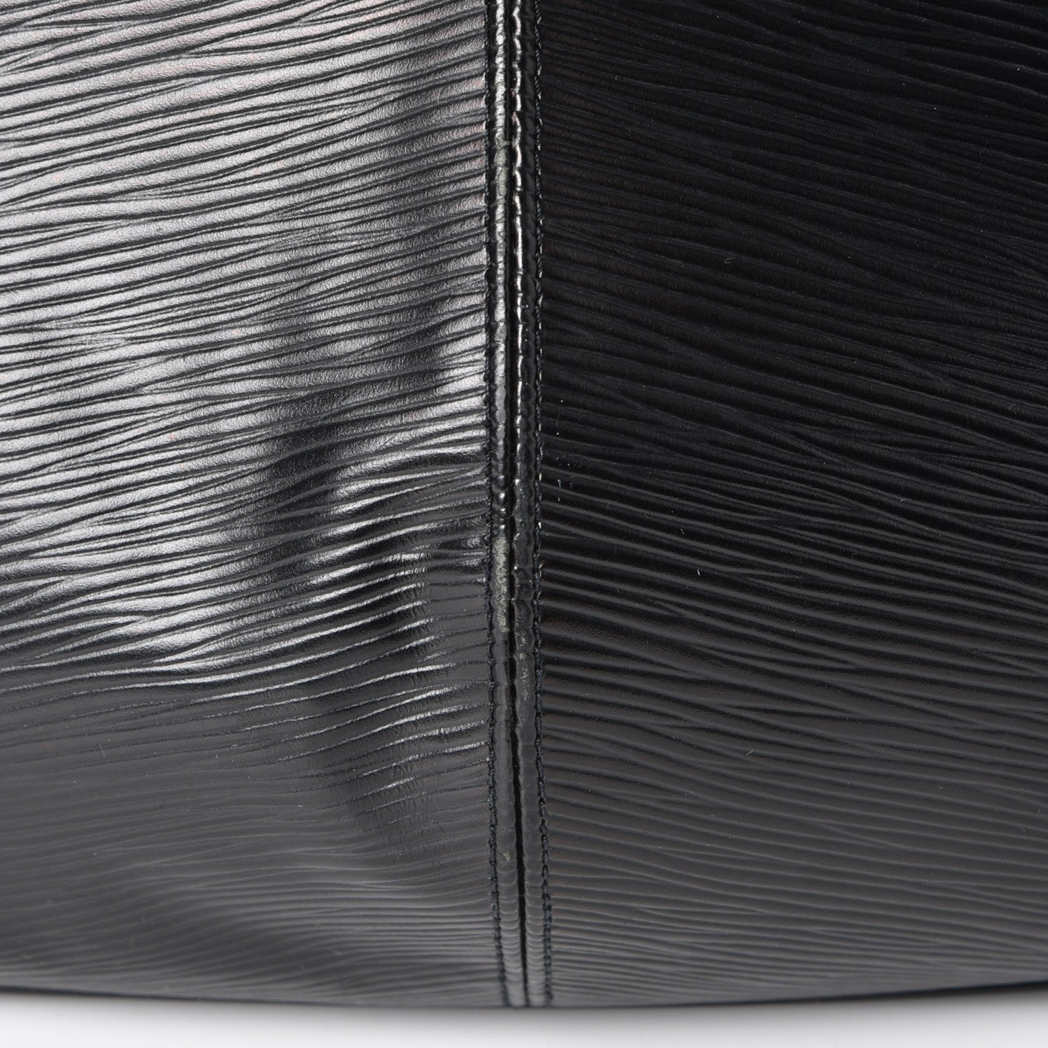 Louis Vuitton Epi Reverie Black 8 of 11
