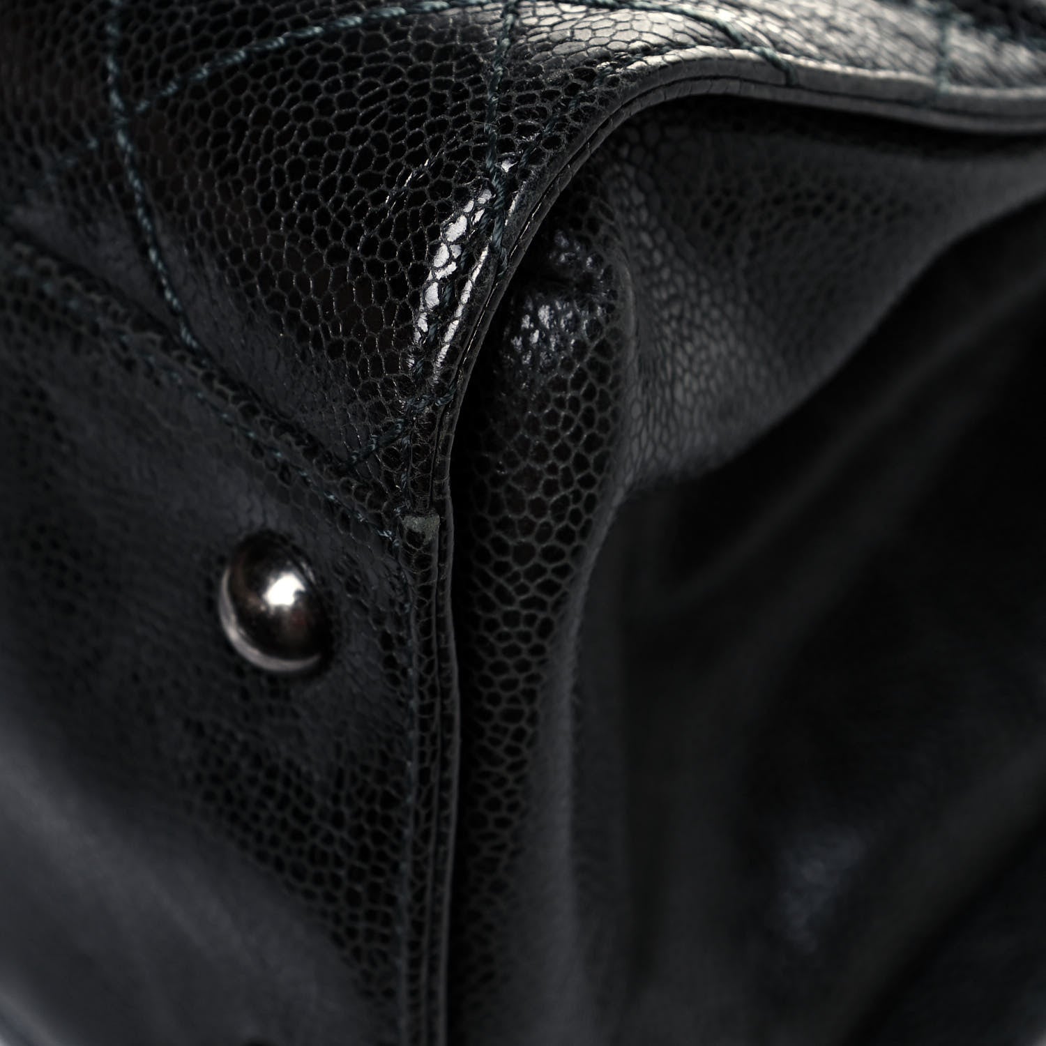 Chanel Crumpled Grained Calfskin Quilted CC Crave Tote Black 12 of 15