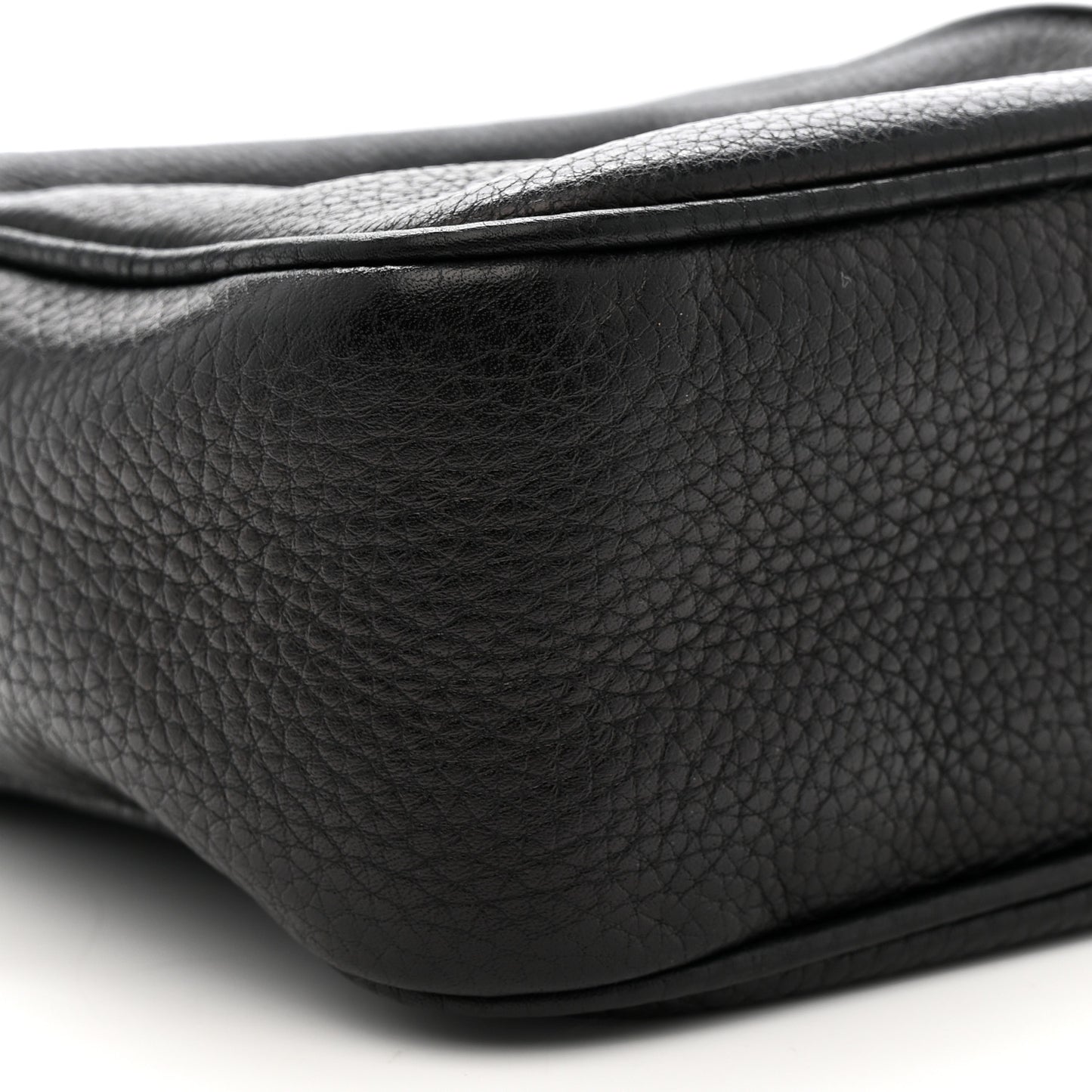 Pebbled Calfskin Small Soho Disco Bag Black