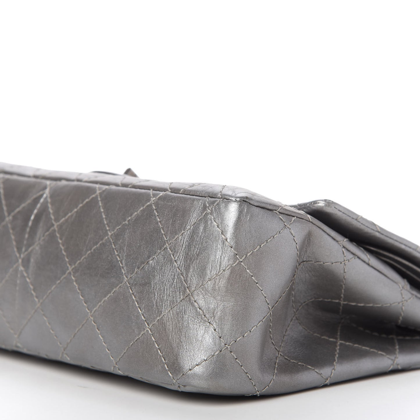 Metallic Aged Calfskin Quilted 2.55 Reissue 226 Flap Silver