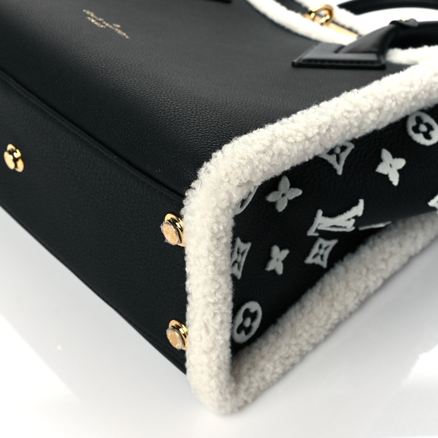 Louis Vuitton Grained Calfskin Shearling On My Side MM Black 8 of 8