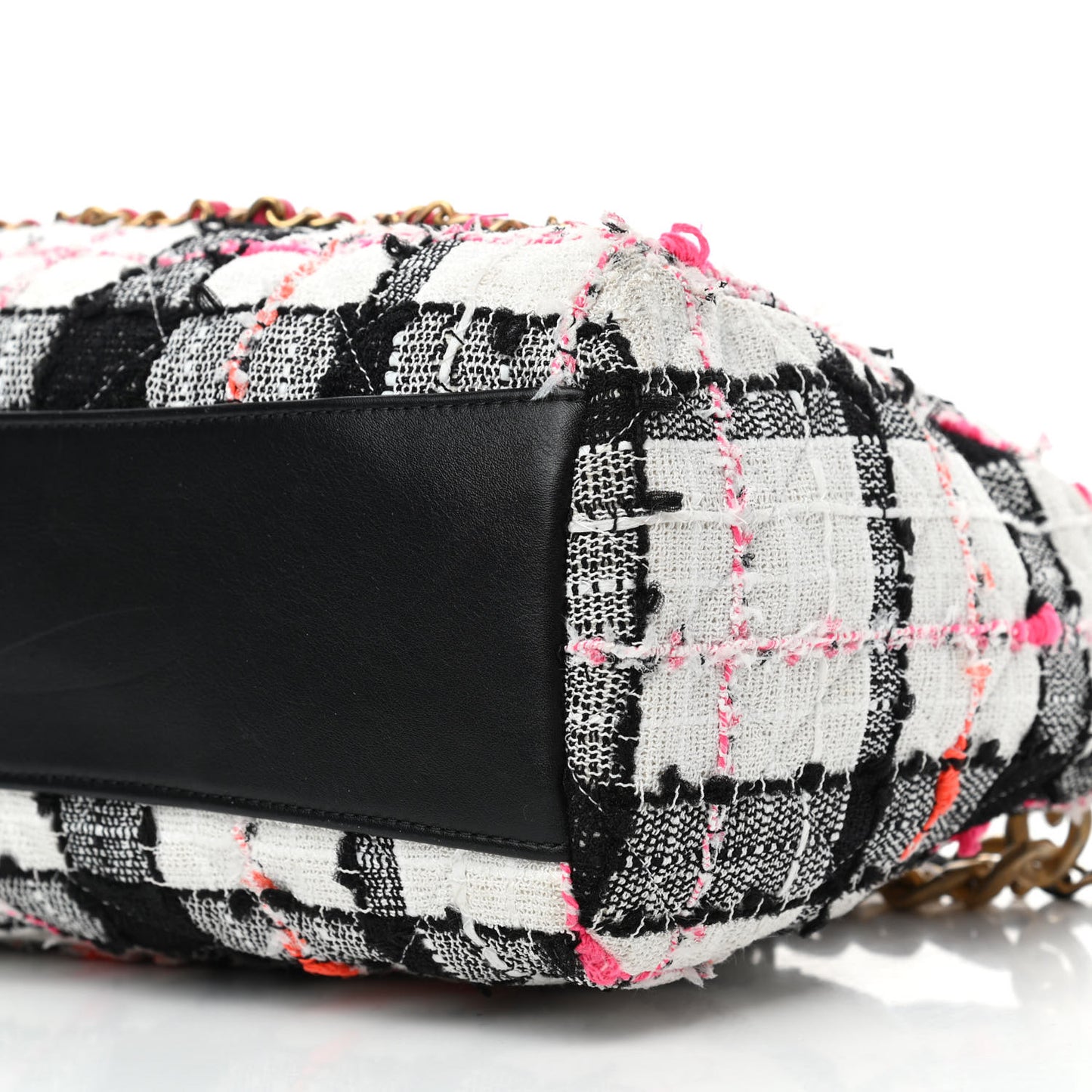 Tweed Calfskin Signe Hobo Coral White Black