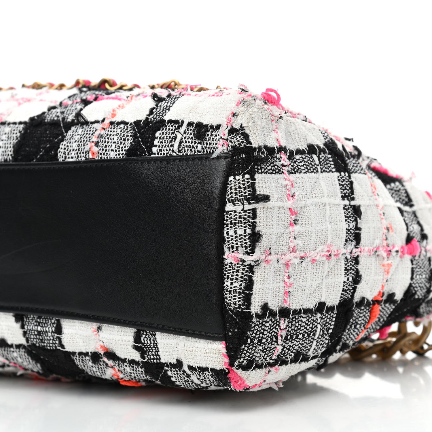 Chanel Tweed Calfskin Signe Hobo Coral White Black 10 of 15