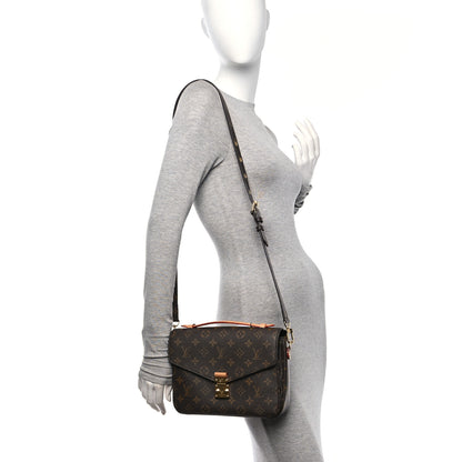 Louis Vuitton Monogram Pochette Metis 2 of 9