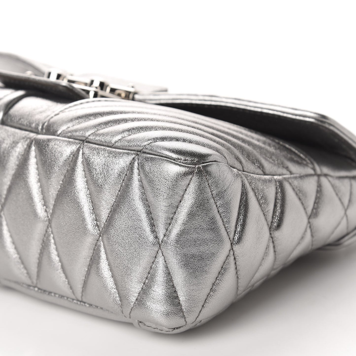 Nappa Matelasse Biker Shoulder Bag Cromo