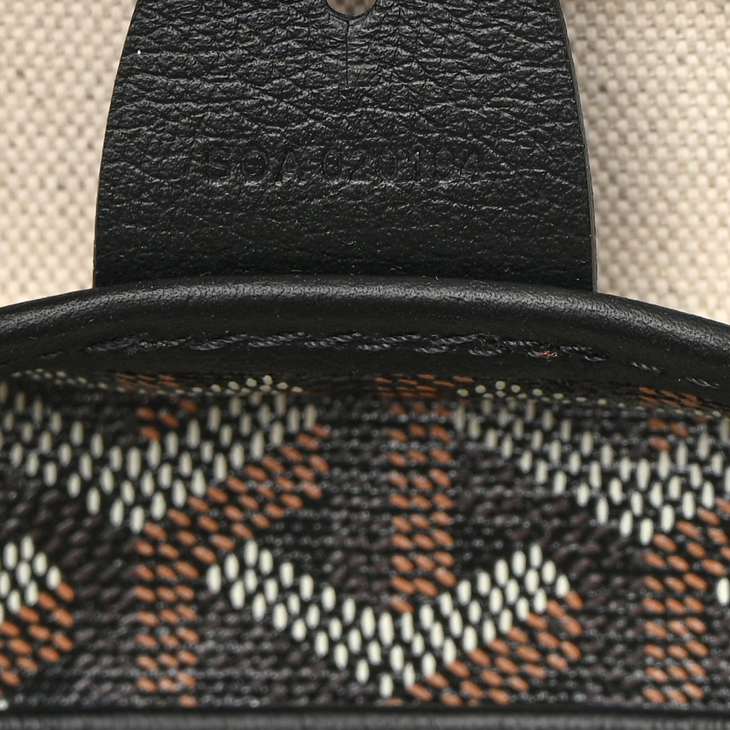 Goyardine Artois PM Black