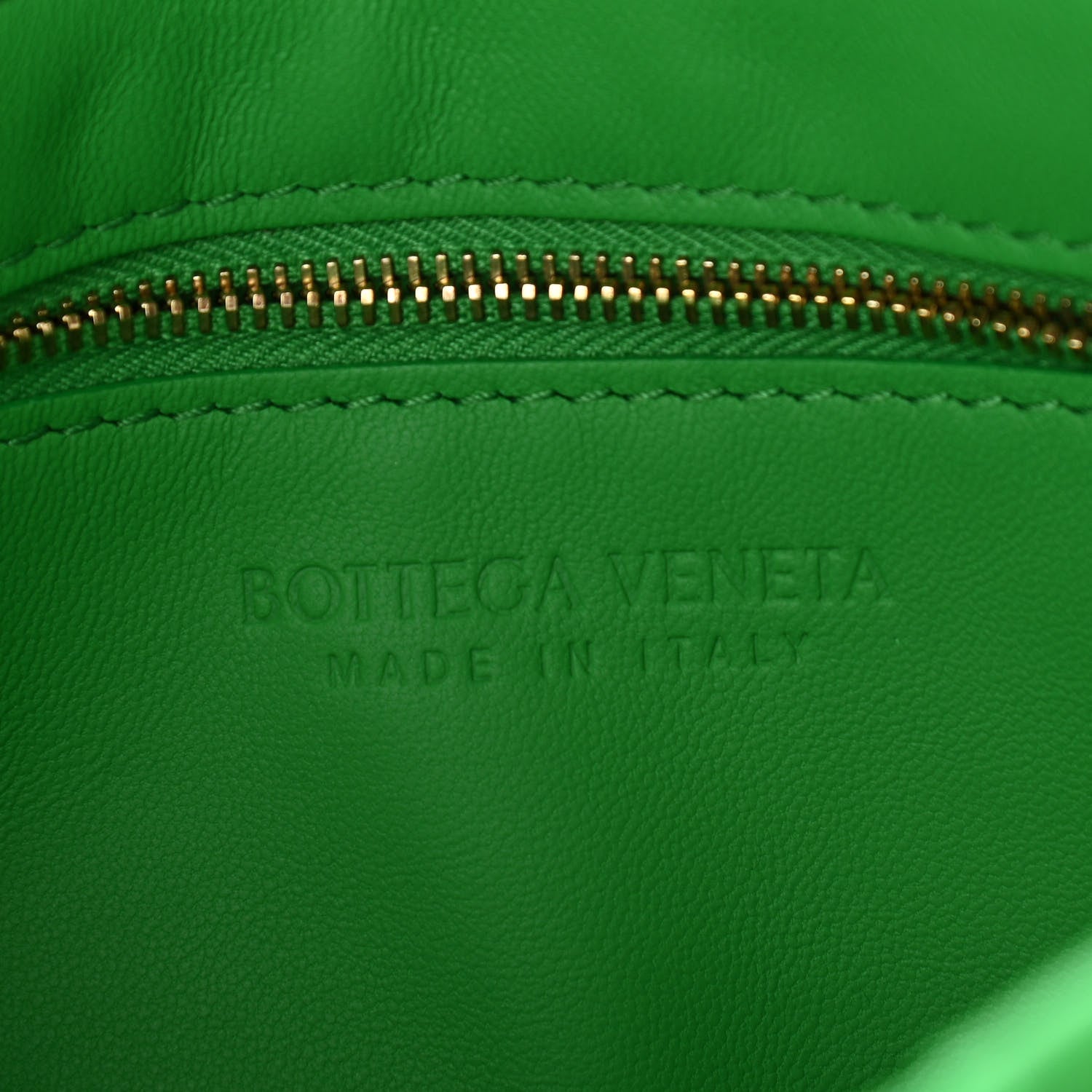 Bottega Veneta Lambskin Maxi Intreccio Padded Chain Cassette Crossbody Bag Grass 6 of 9