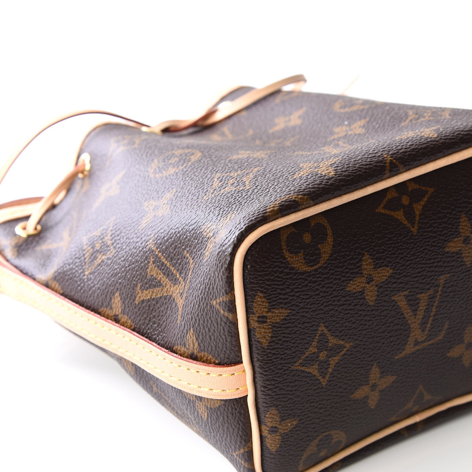 Louis Vuitton Monogram Nano Noe 5 of 12