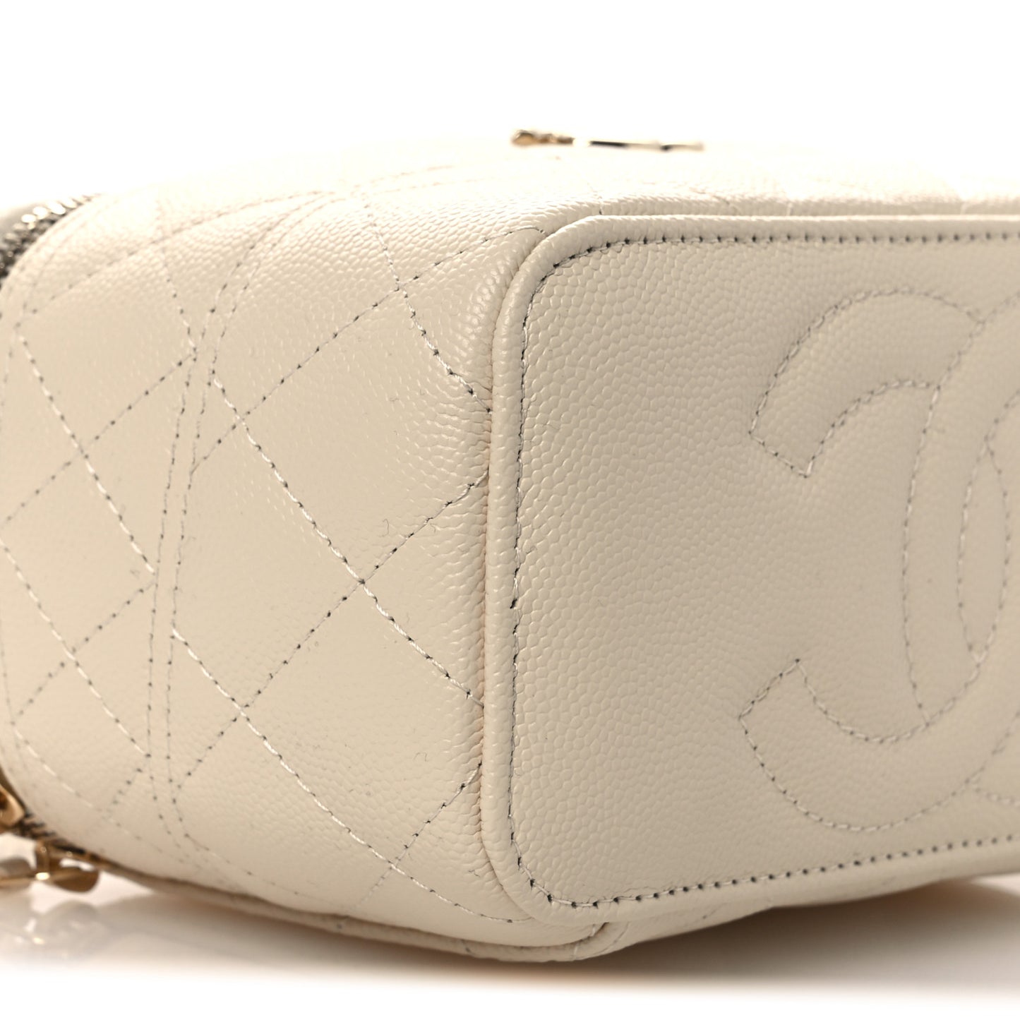 Caviar Quilted Trendy Handle Mini Vanity Ecru