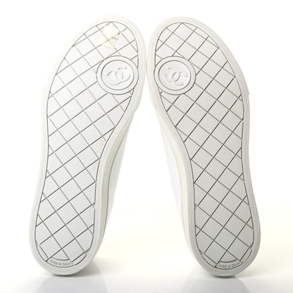 Chanel Mixed Fibers Low Top Sneakers 39.5 White 9 of 12