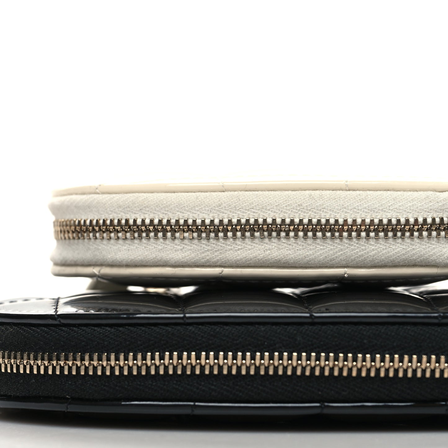 Patent Calfskin Resin Quilted CC Heart Clutch With Chain Black