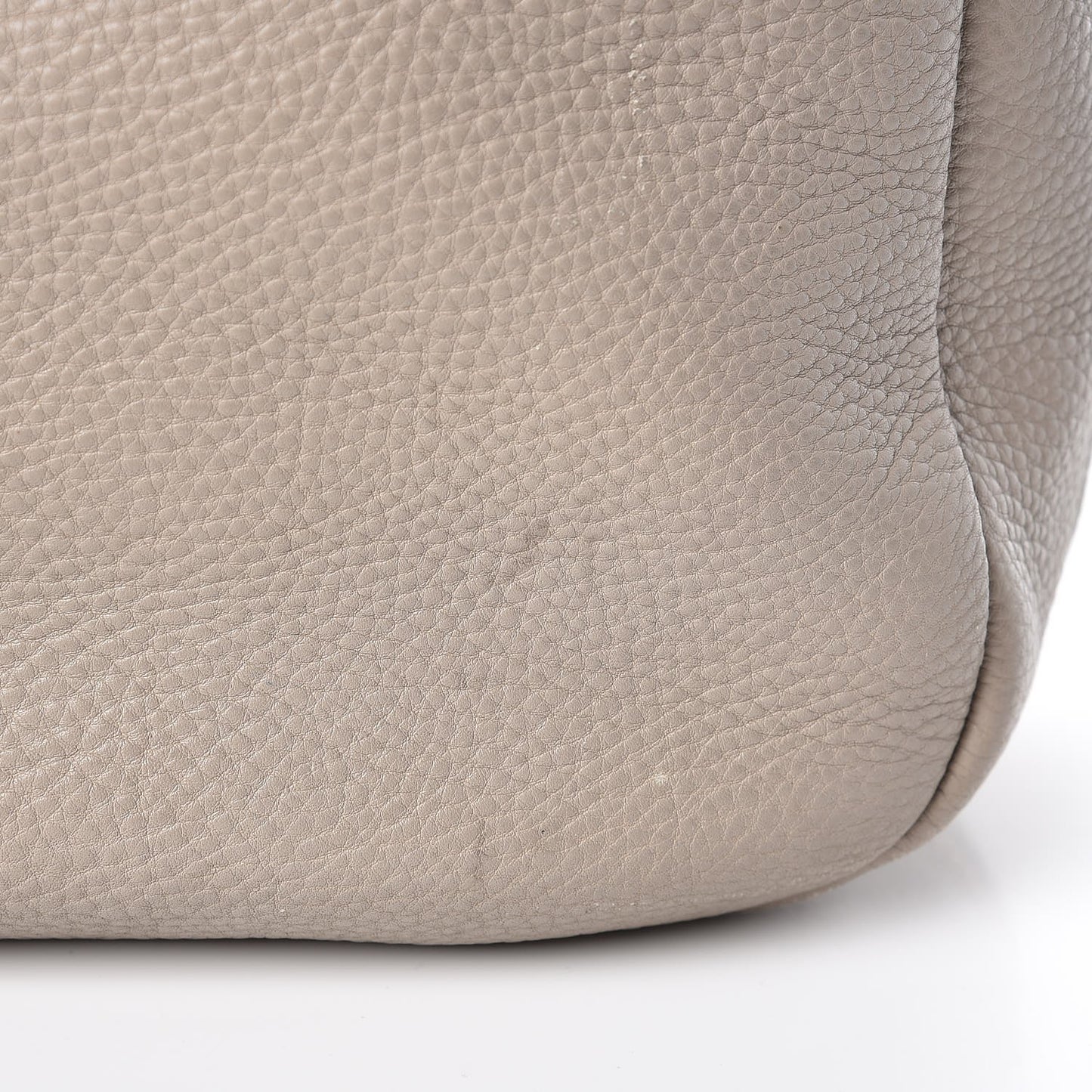 Vitello Daino Side Pocket Hobo Pomice
