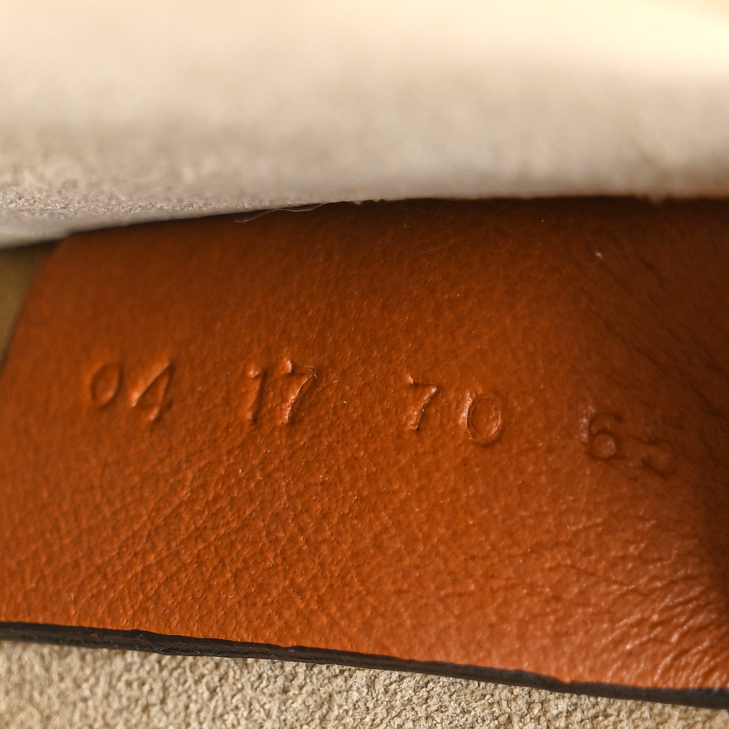 Chloe Calfskin Suede Small Nile Bracelet Bag Caramel 7 of 15