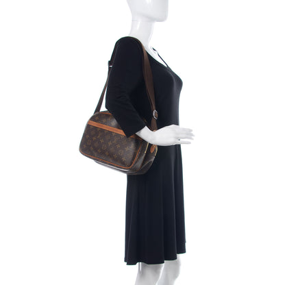 Louis Vuitton Monogram Reporter PM 3 of 13
