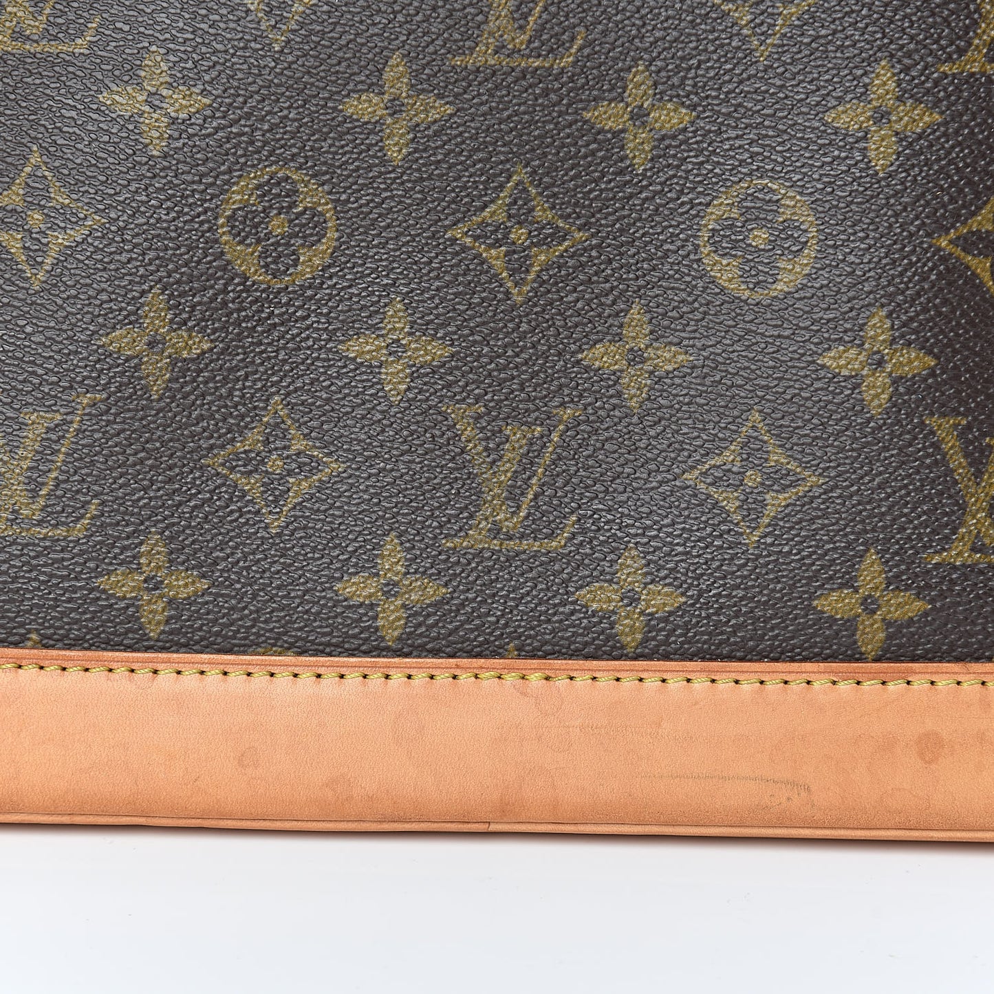 Monogram Alma PM