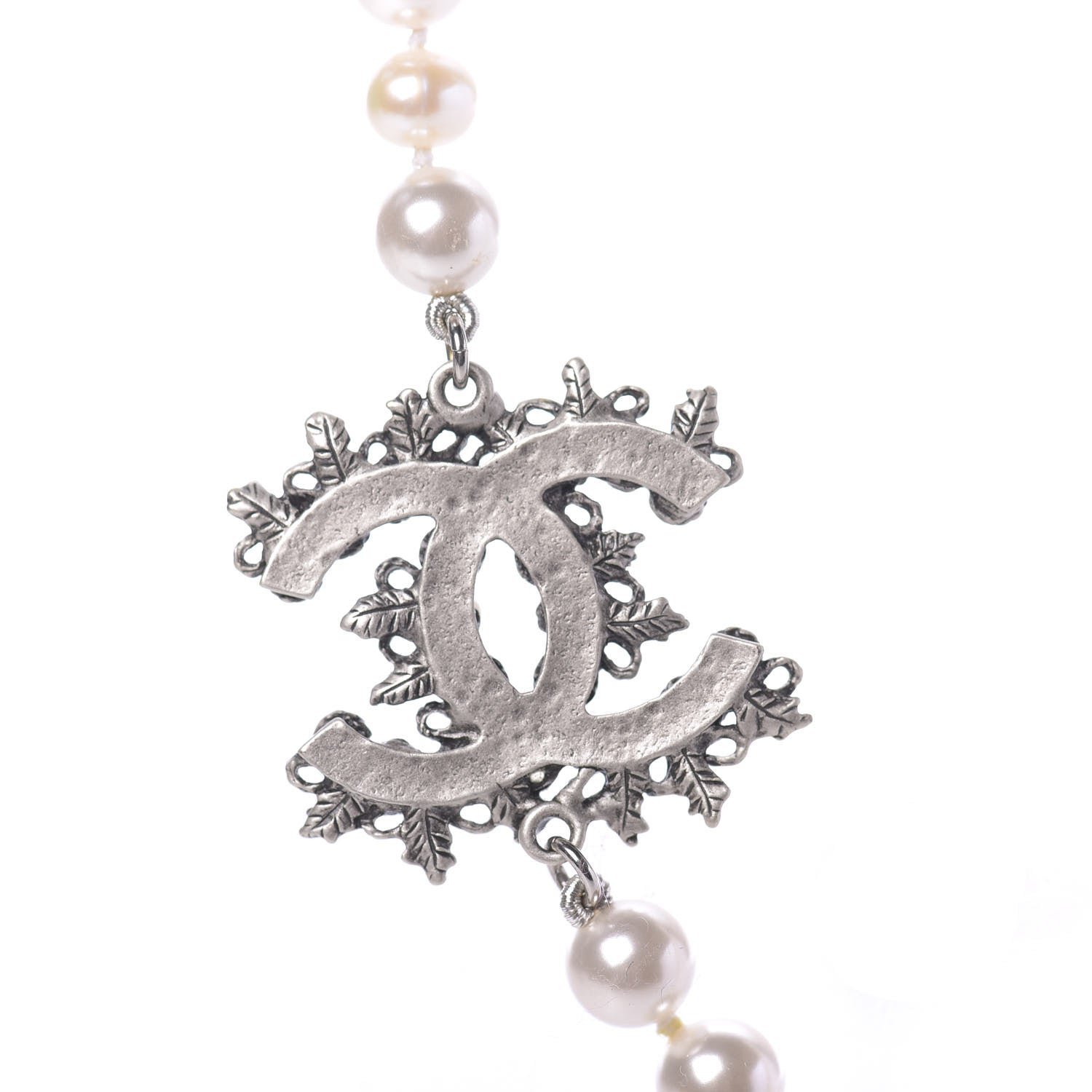 Chanel Pearl CC Short Necklace Silver 4 of 7