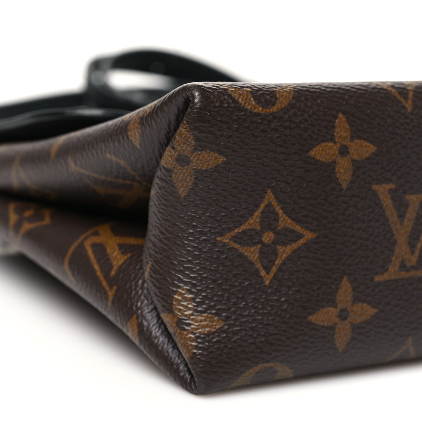 Monogram Locky BB Black