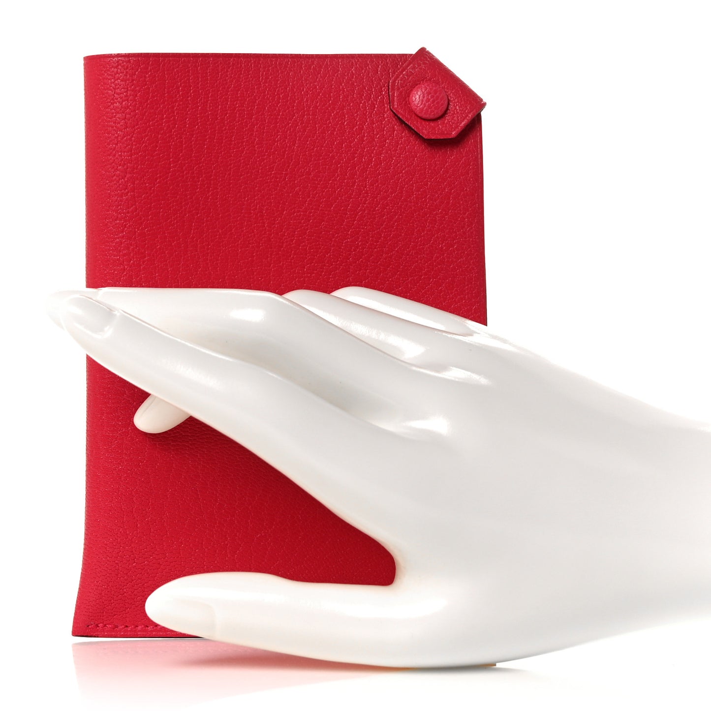 Chevre Chamkila Tarmac PM Passport Holder Rose Extreme