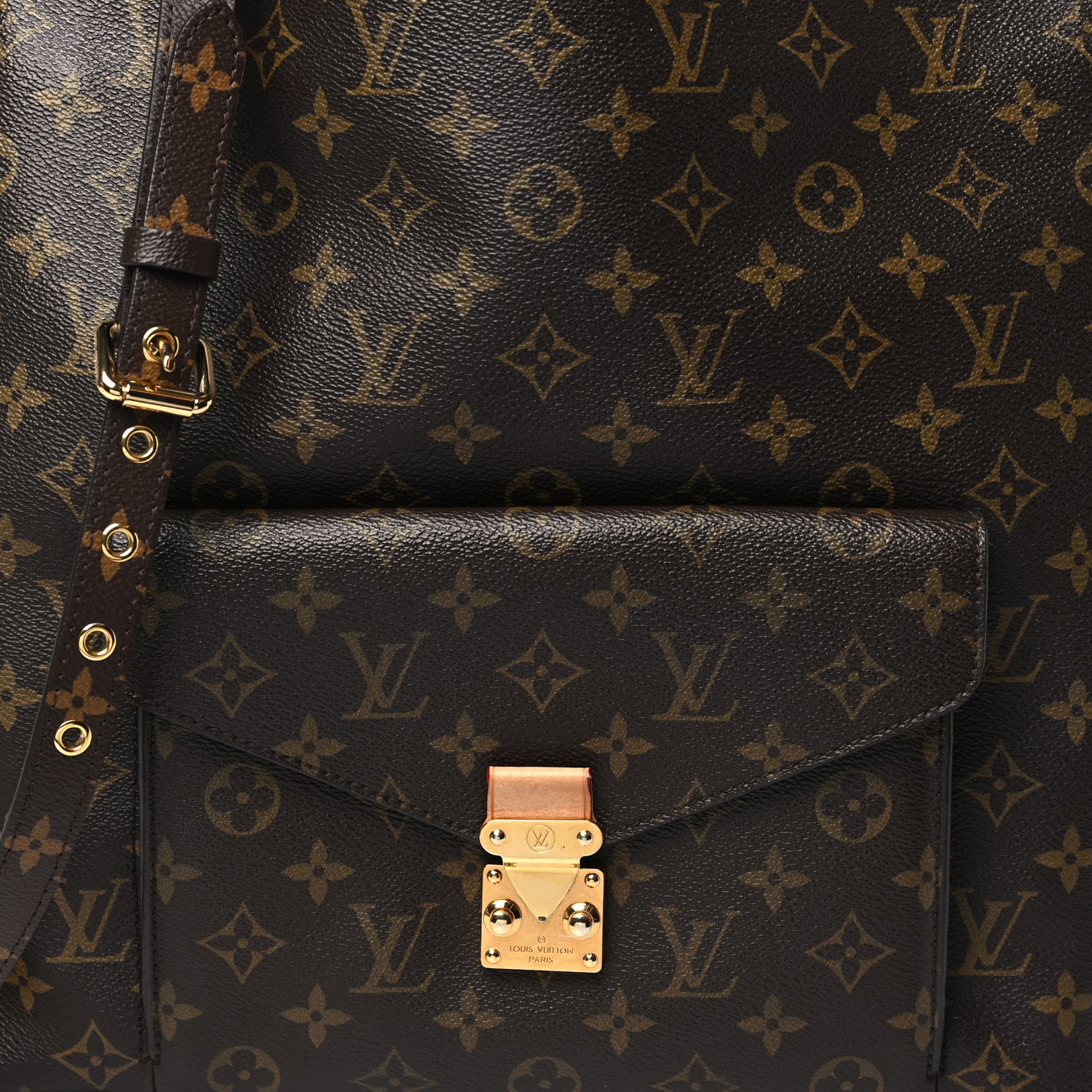 Louis Vuitton Monogram Metis 8 of 11