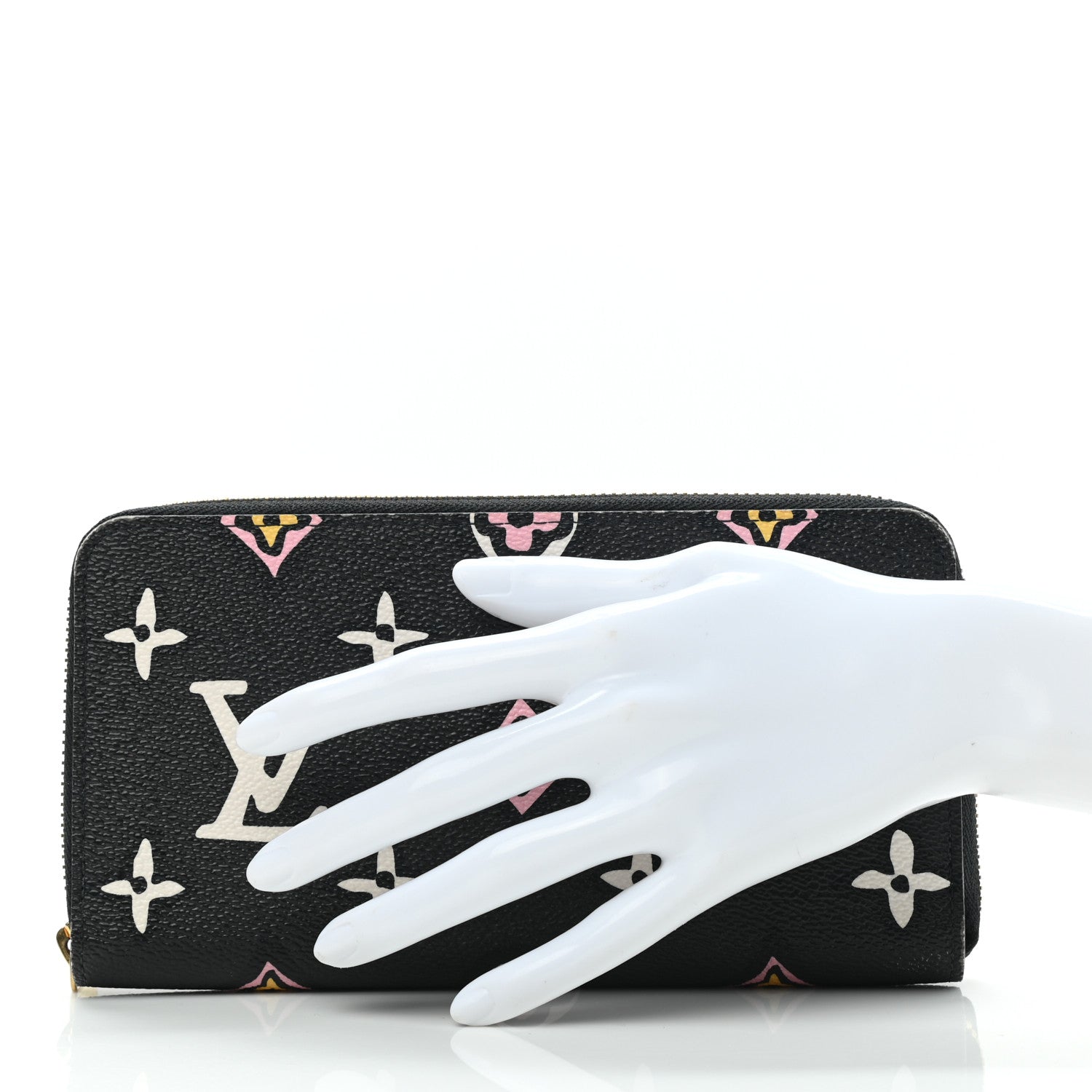 Louis Vuitton Monogram Giant Wild At Heart Zippy Wallet Black 2 of 12