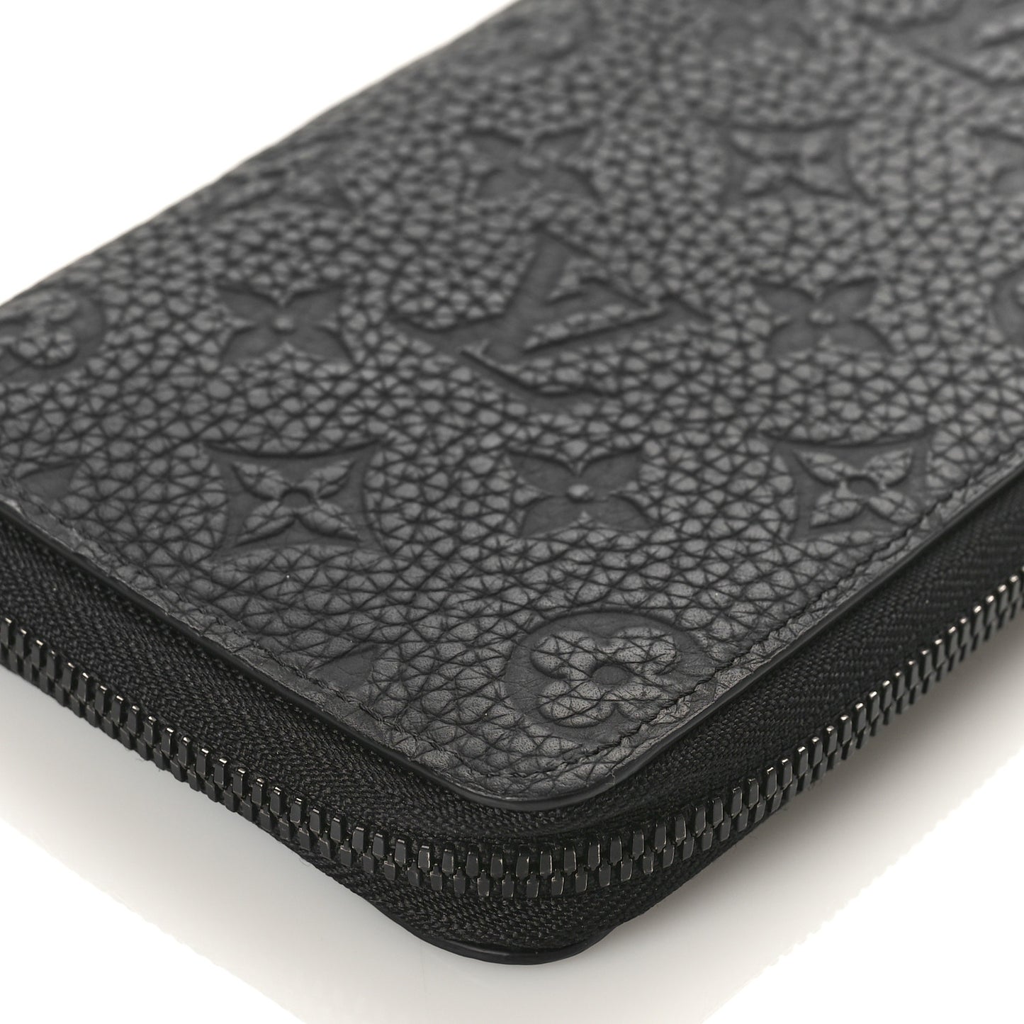 Taurillon Monogram Vertical Zippy Wallet Black