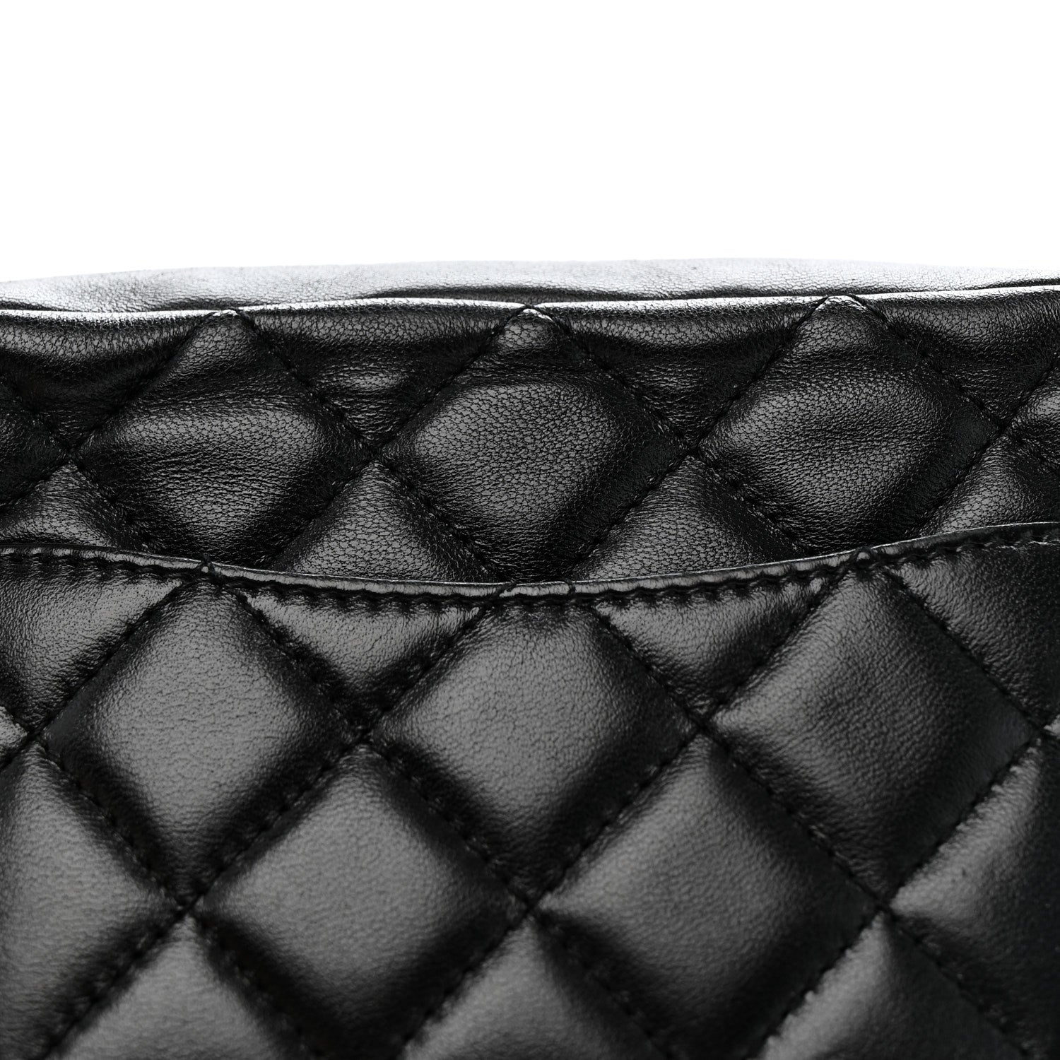 Chanel Lambskin Quilted CC Pearl Crush Camera Case Black 11 of 13