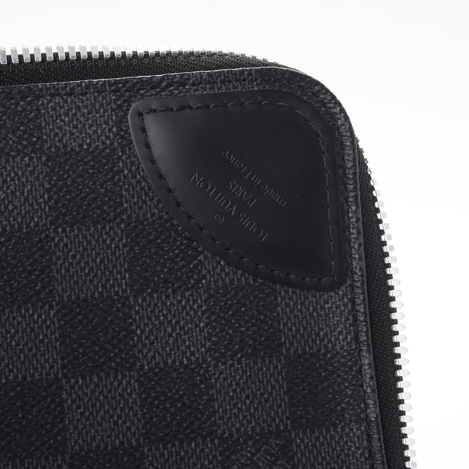 Louis Vuitton Damier Graphite Horizon Accessories Pouch 7 of 9