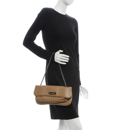 Chanel Lambskin Chain Flap Beige 2 of 20
