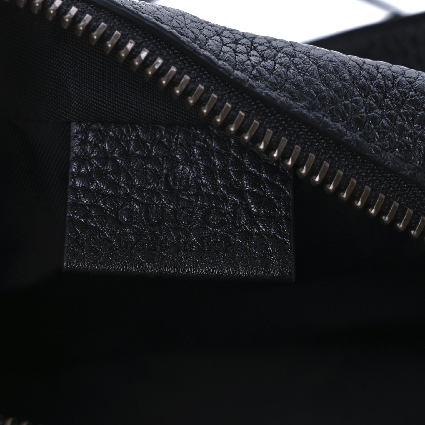 Pebbled Calfskin Small Soho Disco Bag Black