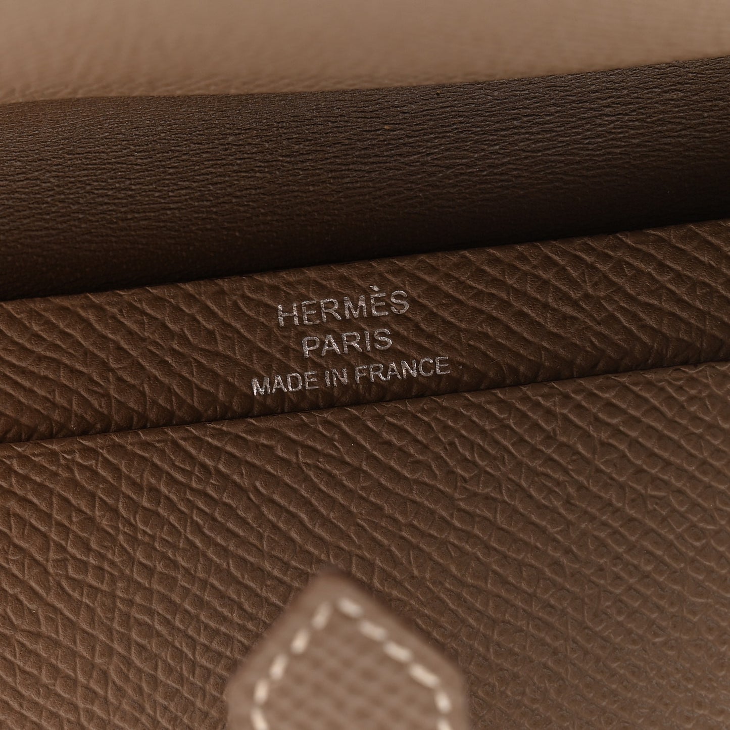 Epsom Bearn Card Holder Wallet Etoupe