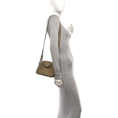 Hermes Taurillon Clemence Mini Lindy 20 Beige Marfa 2 of 11